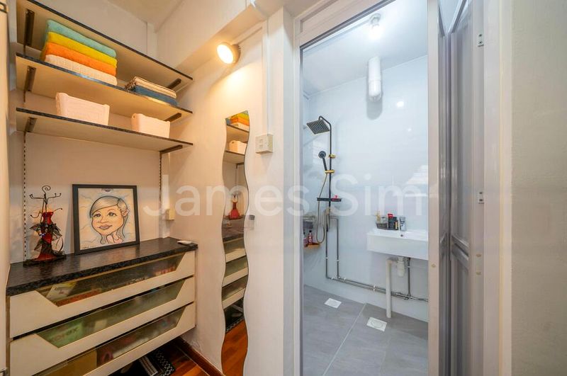 Executive HDB for Sale in  324 Yishun Central - Image 3
